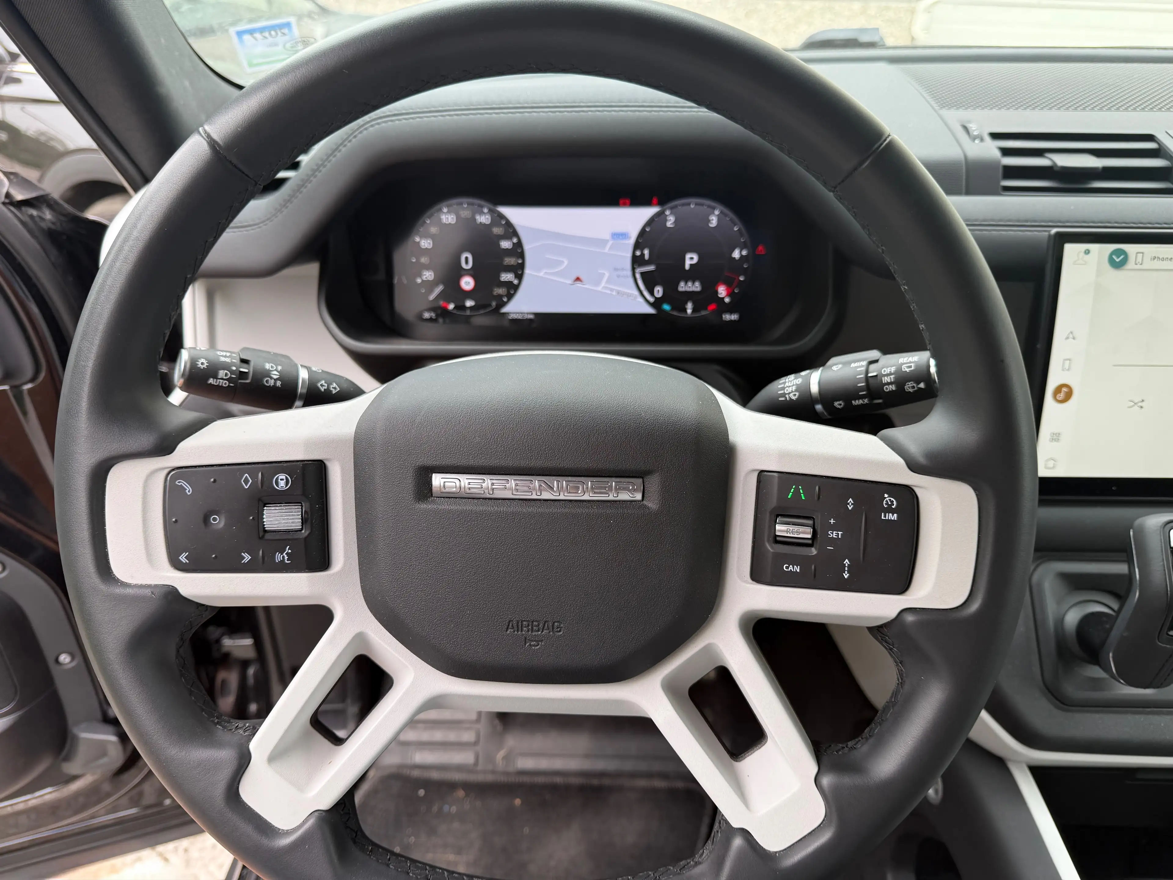 Land Rover Defender Defender 90 3.0 D MHEV D200 S S — photo 10