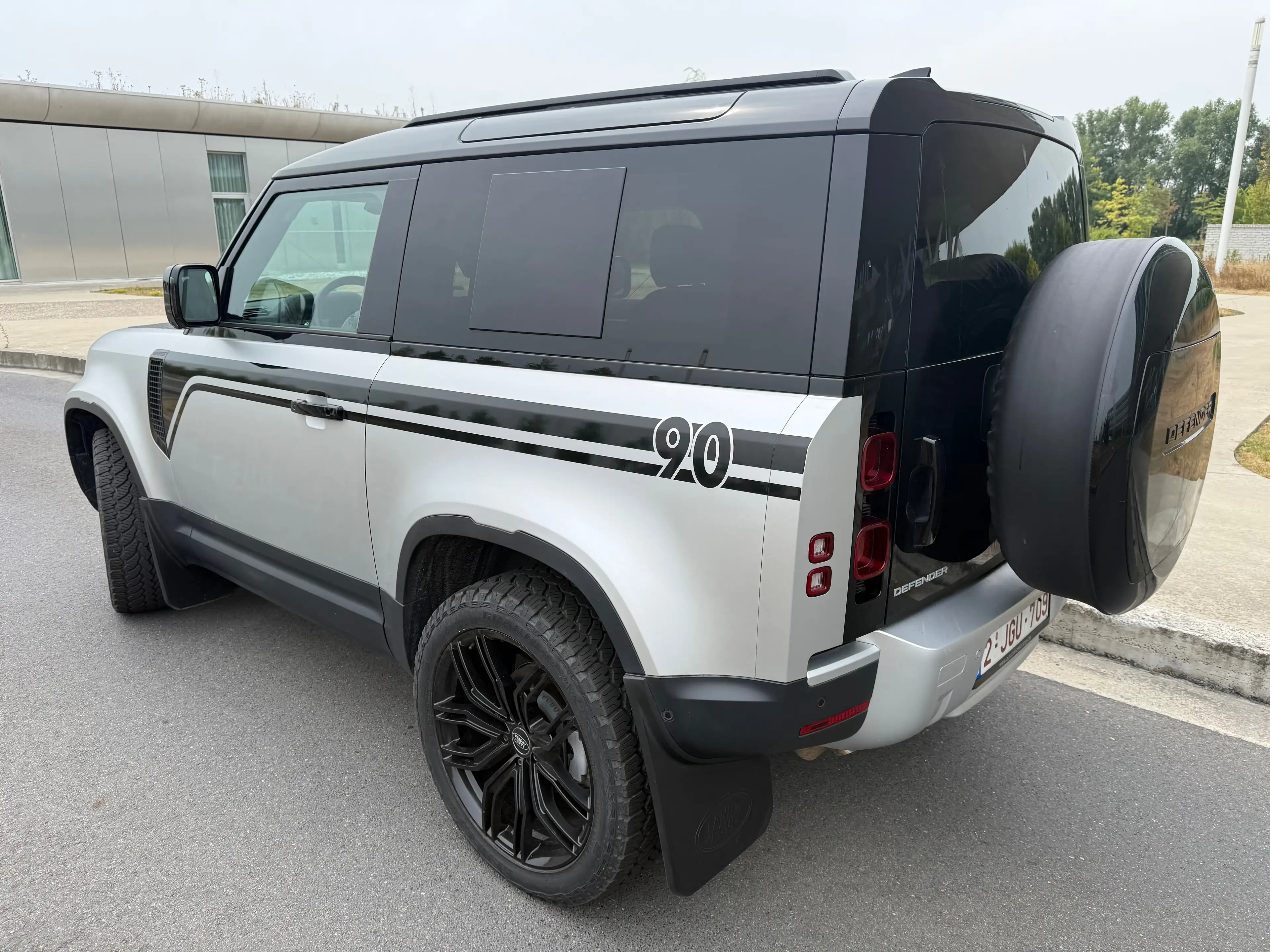 Land Rover Defender Defender 90 3.0 D MHEV D200 S S — photo 6