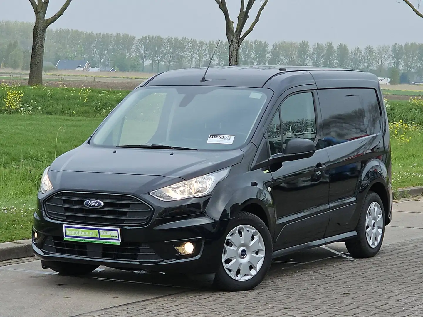 Ford Transit Connect 1.5 EcoBlue L1 Trend Navi Euro6 Camera Trekhaak NA Nero - 1