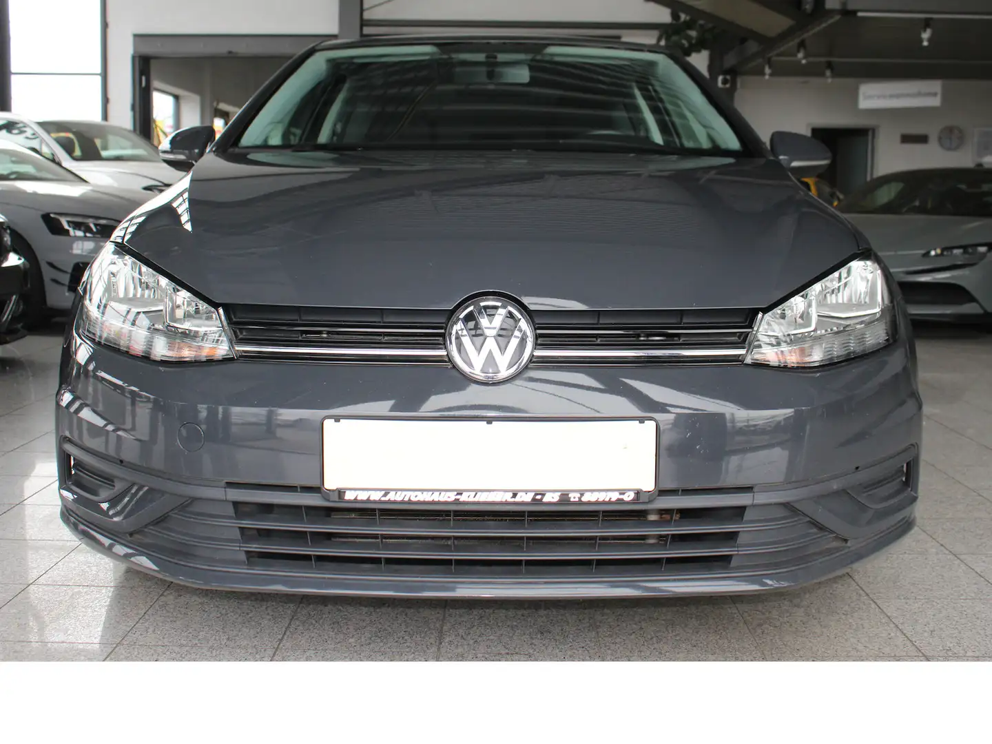 Volkswagen Golf 1.0 TSI Trendline KLIMAANLAGE Grau - 2