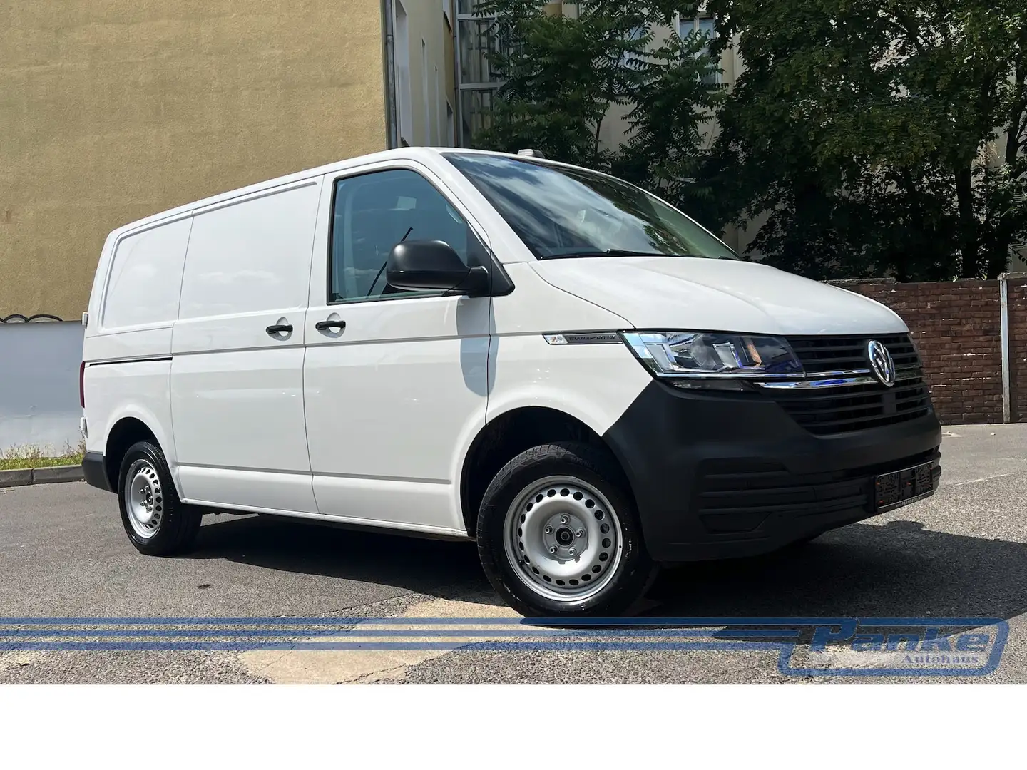 Volkswagen T6.1 Transporter EcoProfi FWD 2.0*DSG*NAV*Carpl* Weiß - 2