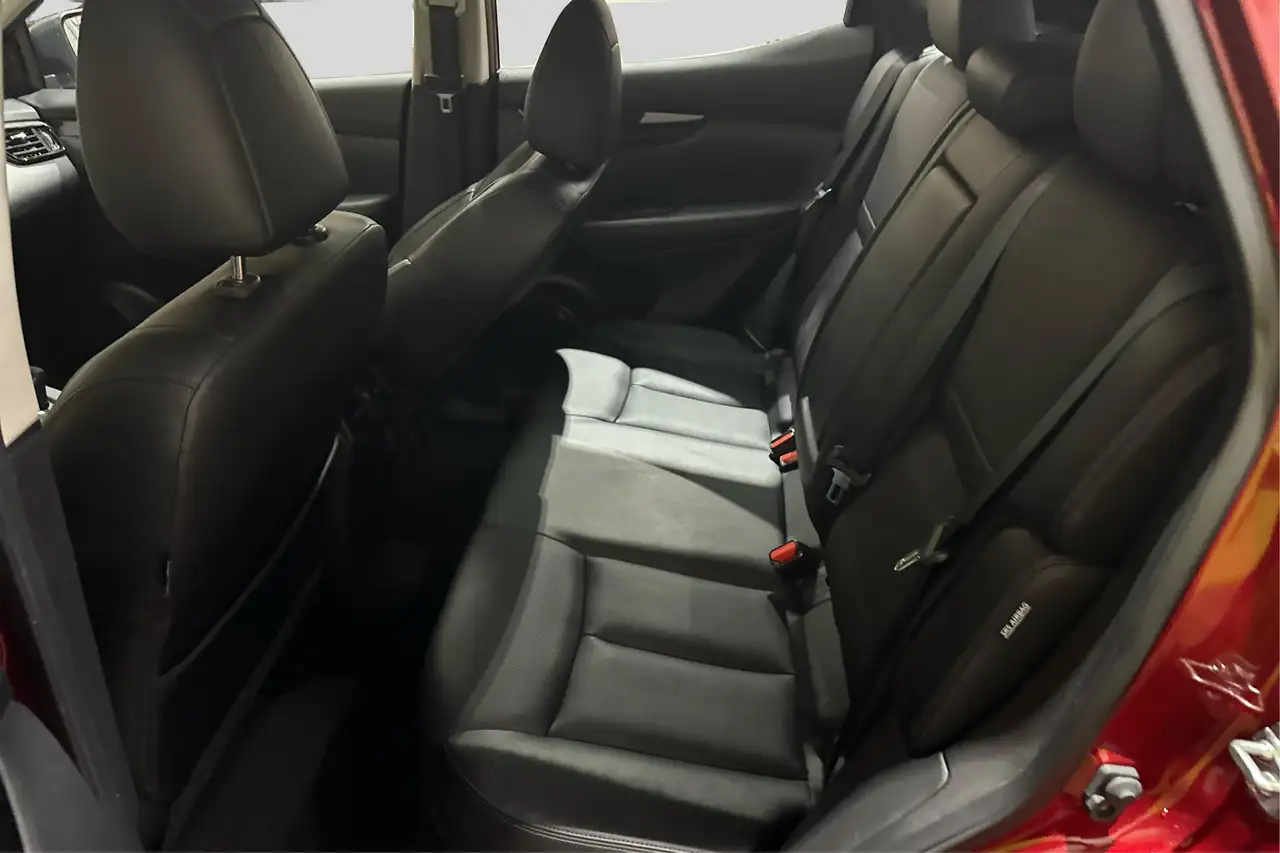 Nissan Qashqai photo Nissan Qashqai