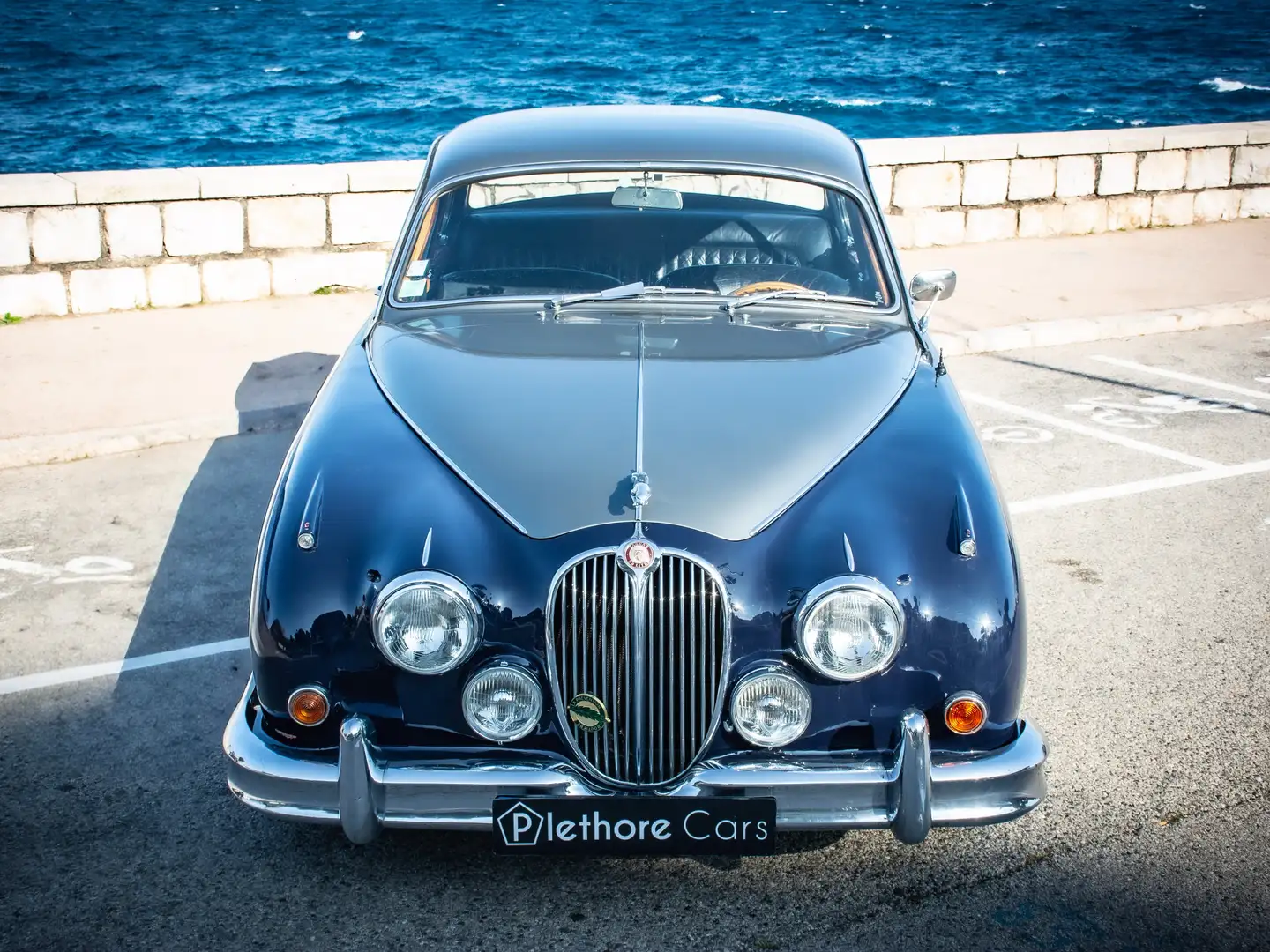 Jaguar MK II MK2 Overdrive Stříbrná - 2