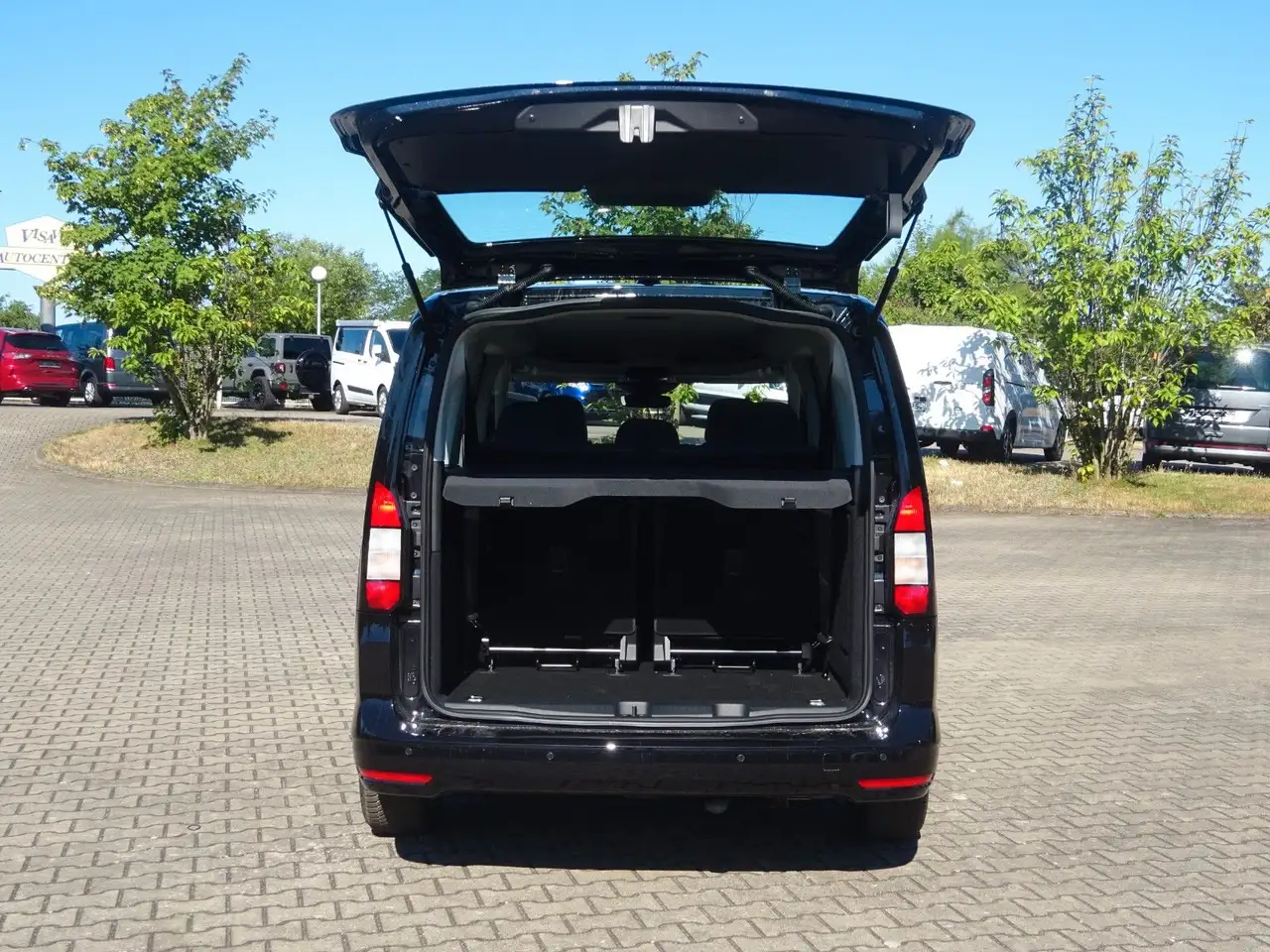 Ford Grand Tourneo 2026