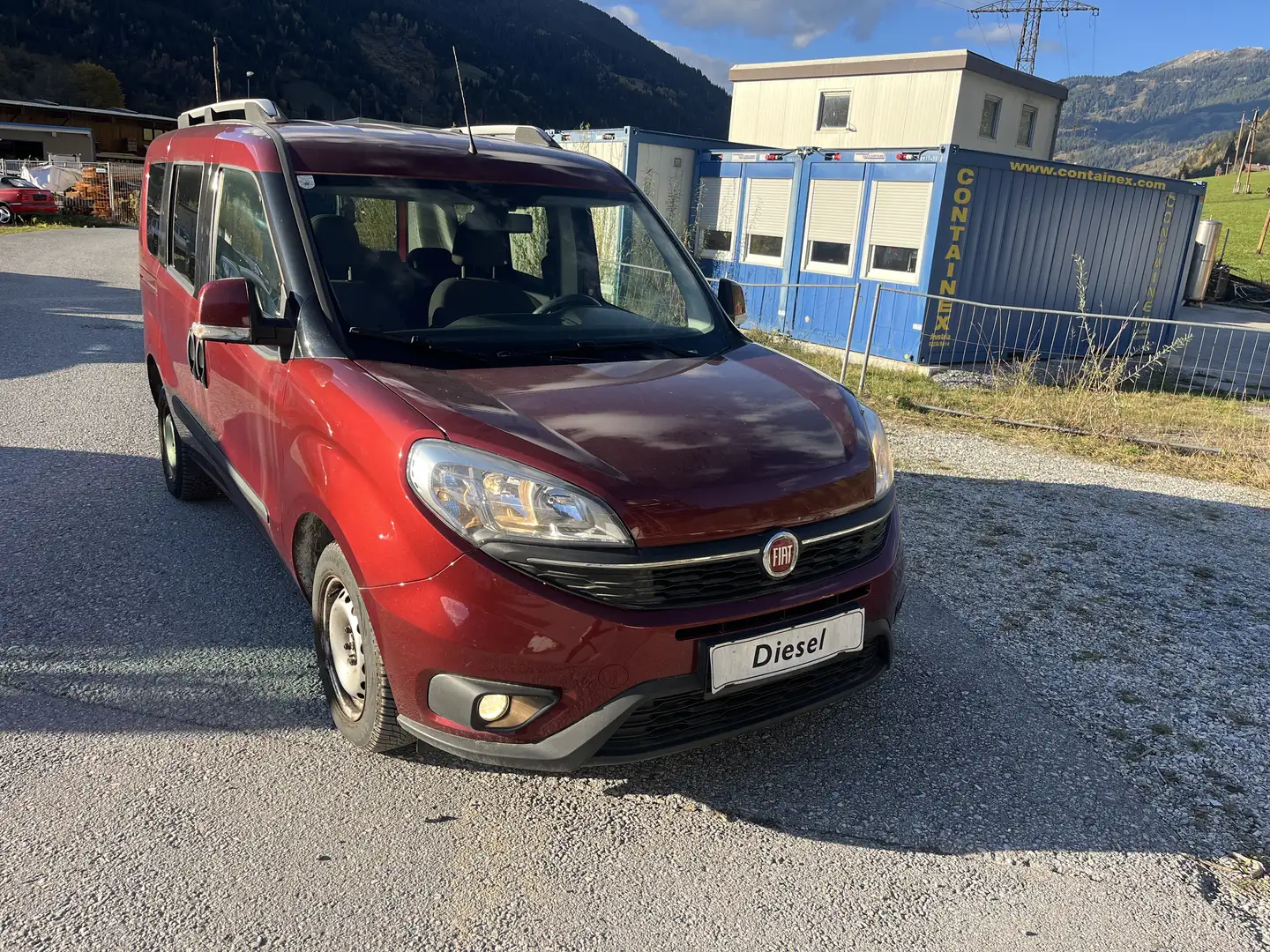 Fiat Doblo Doblo1,6 MultiJet/ 5 SITZE/ NAVI/ EURO6b Rot - 1