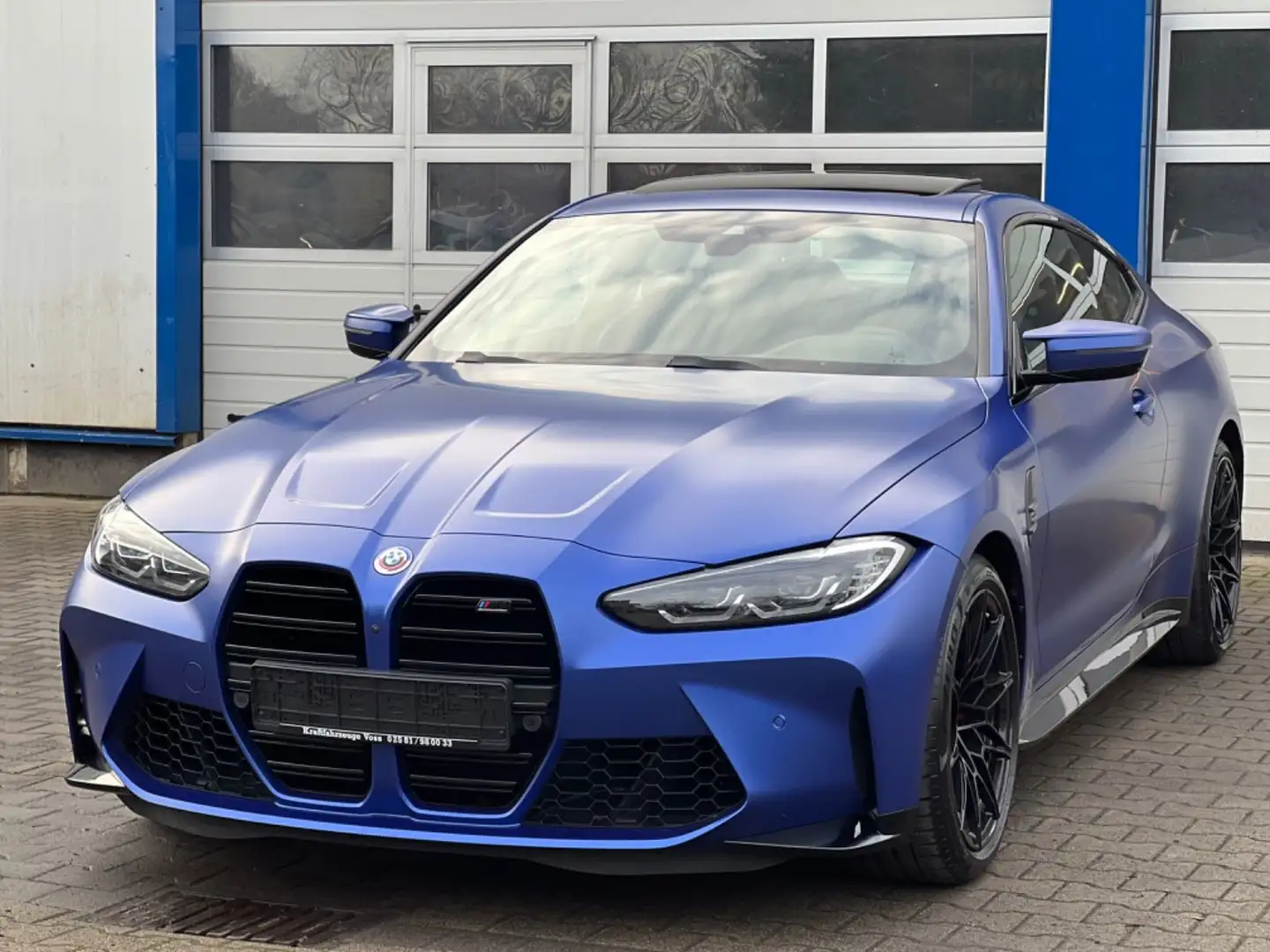 BMW M4 Competition xDrive"FROZEN/DEUTSCH/UNFALLFREI" Blau - 2