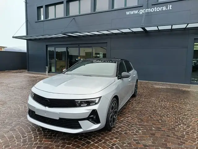 Opel Astra 1.5 Turbo D 130 CV AT8 GS