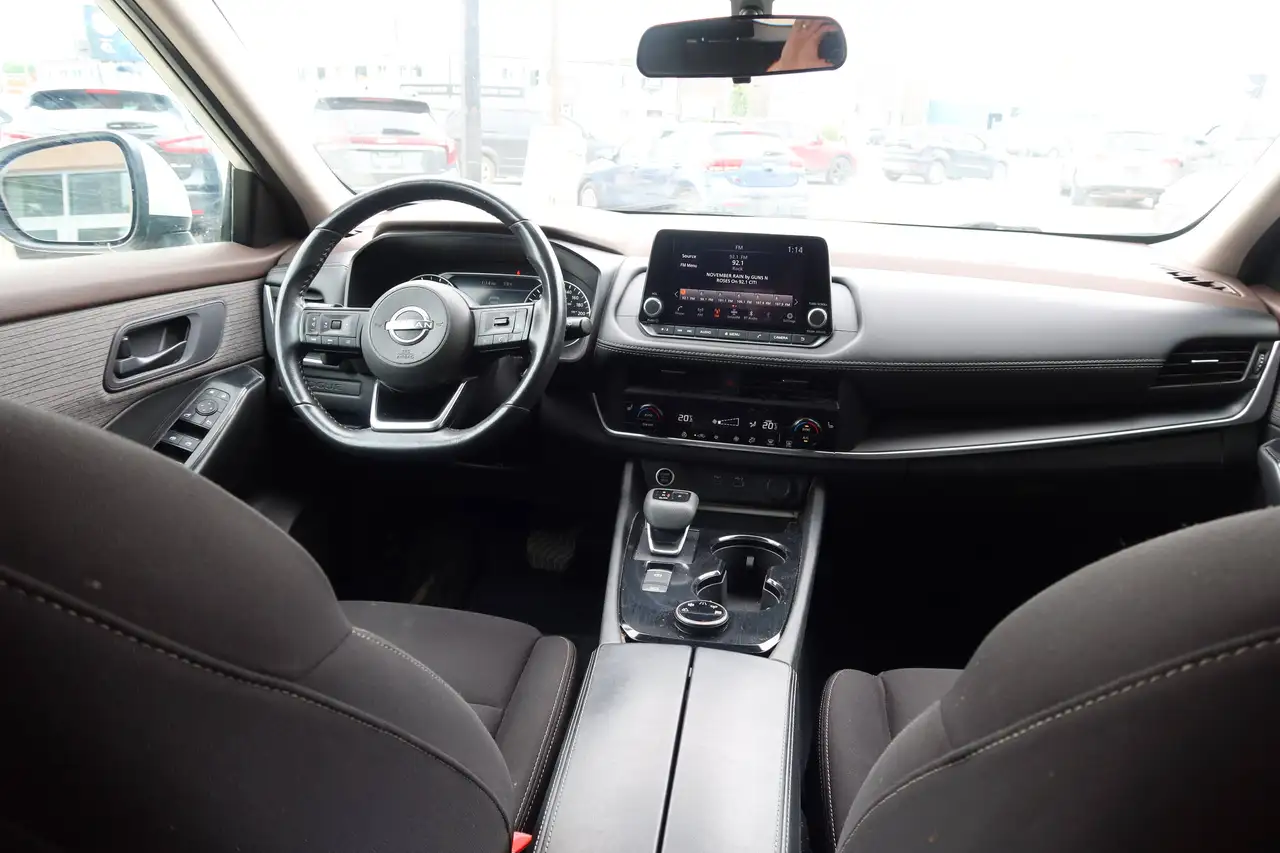Nissan Rogue fotografie Nissan Rogue