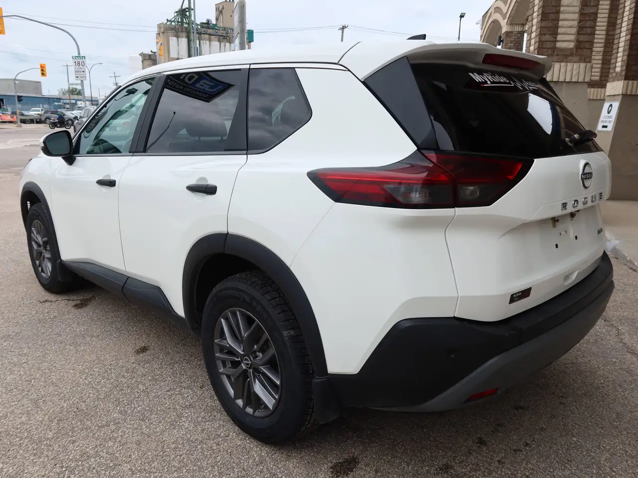 Nissan Rogue fotografie Nissan Rogue