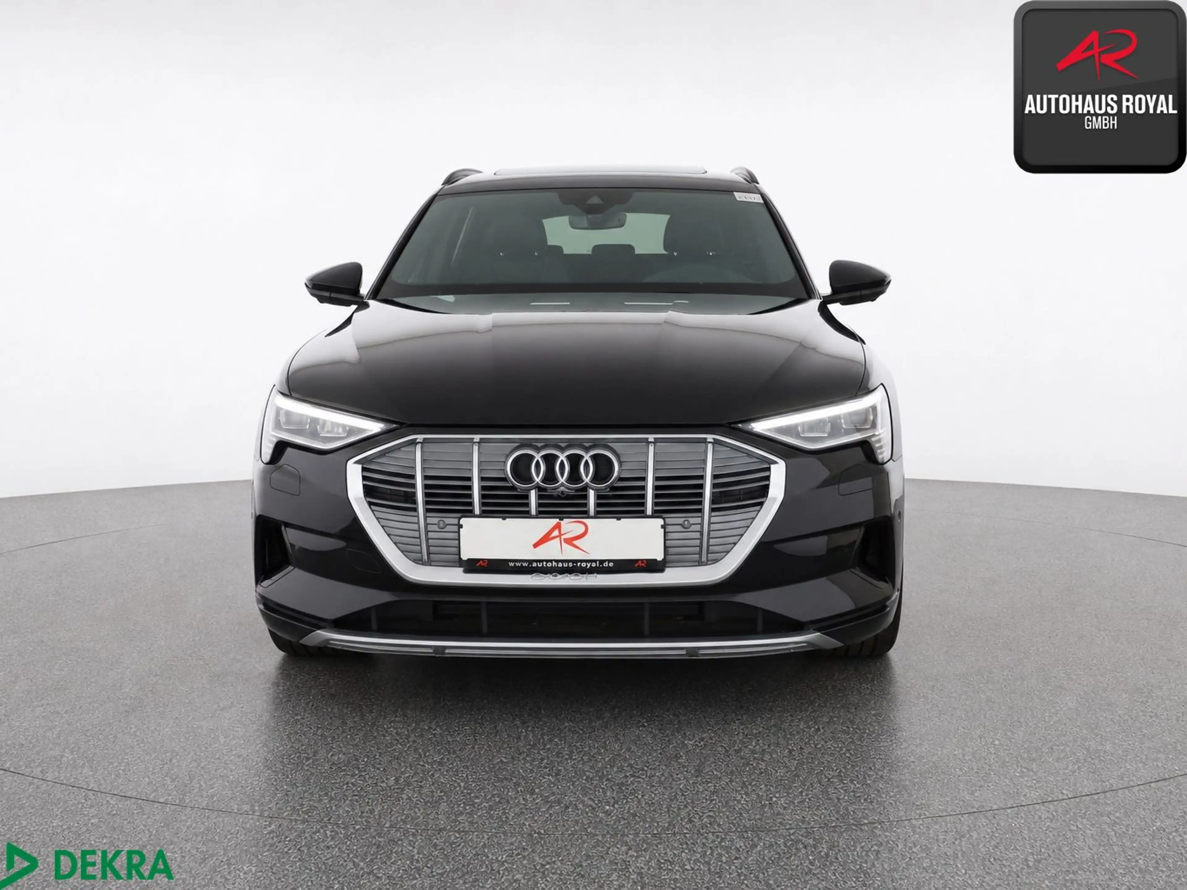Audi e-tron 55 qu S LINE 20Z HUD,LUFT,KEYLESS,ACC,360 — photo 7