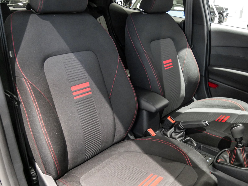 Ford Fiesta ST-Line Winterpaket, getönte Scheiben — photo 6