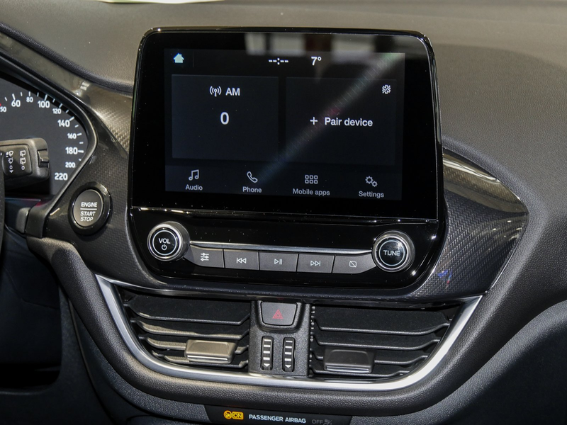 Ford Fiesta ST-Line Winterpaket, getönte Scheiben — photo 7
