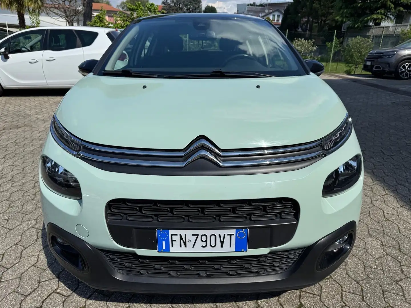 Citroen C3 1.2 Puretech Shine GPL 82CV*EURO6B*NEOPATENTATI - 2
