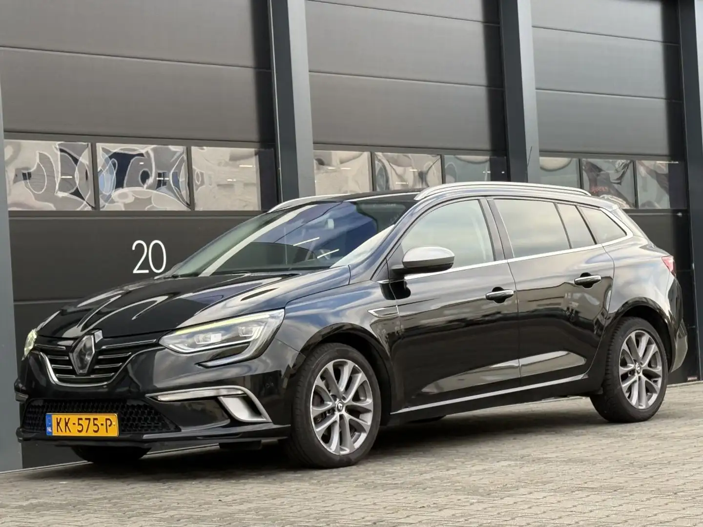 Renault Megane 1.5 dCi GT-Line Bose Hade-Up AUTOMAAT Zwart - 1