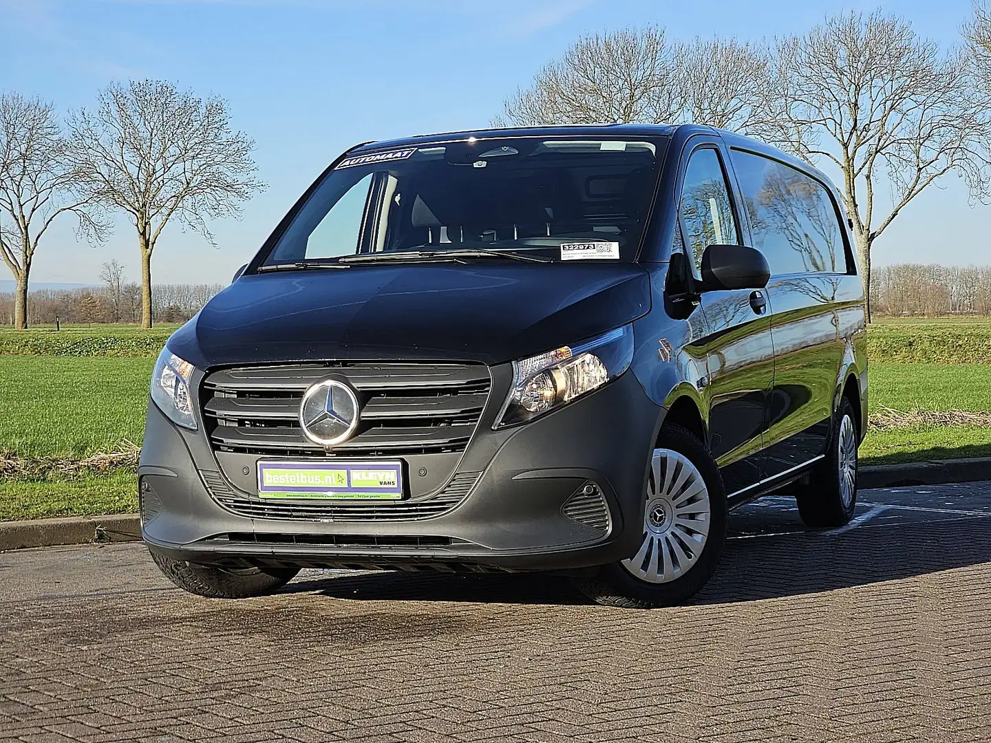 Mercedes-Benz Vito 114 CDI L3 Mbux Automaat Achterdeuren Airco 143Pk Noir - 2