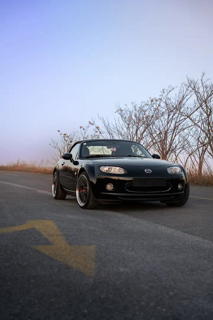 Mazda MX-5 2.0 MZR Niseko - 1