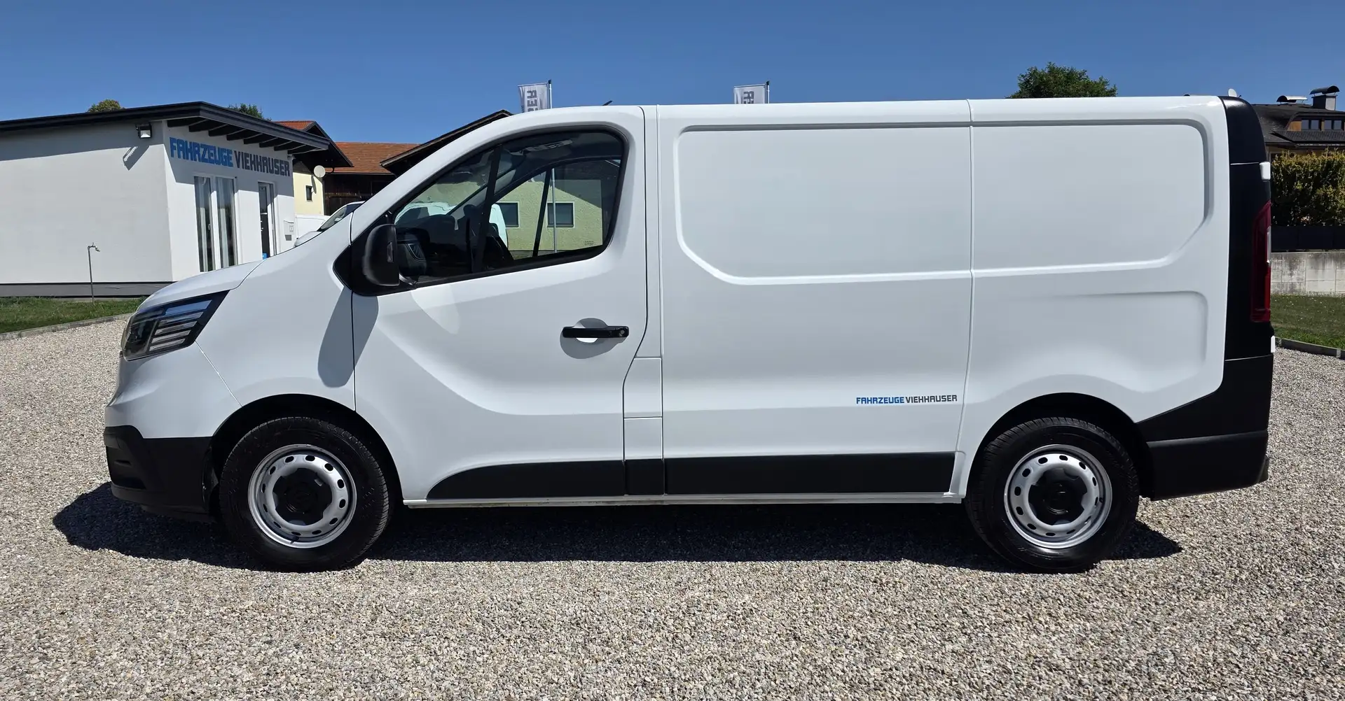 Renault Trafic L1H1 2,8t Komfort Weiß - 2