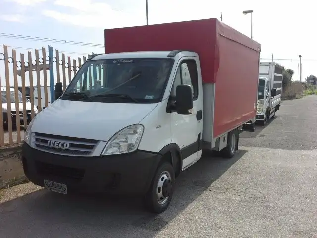 Iveco Daily CASSONE CENTINATO CON PEDANA Sponda idraulica