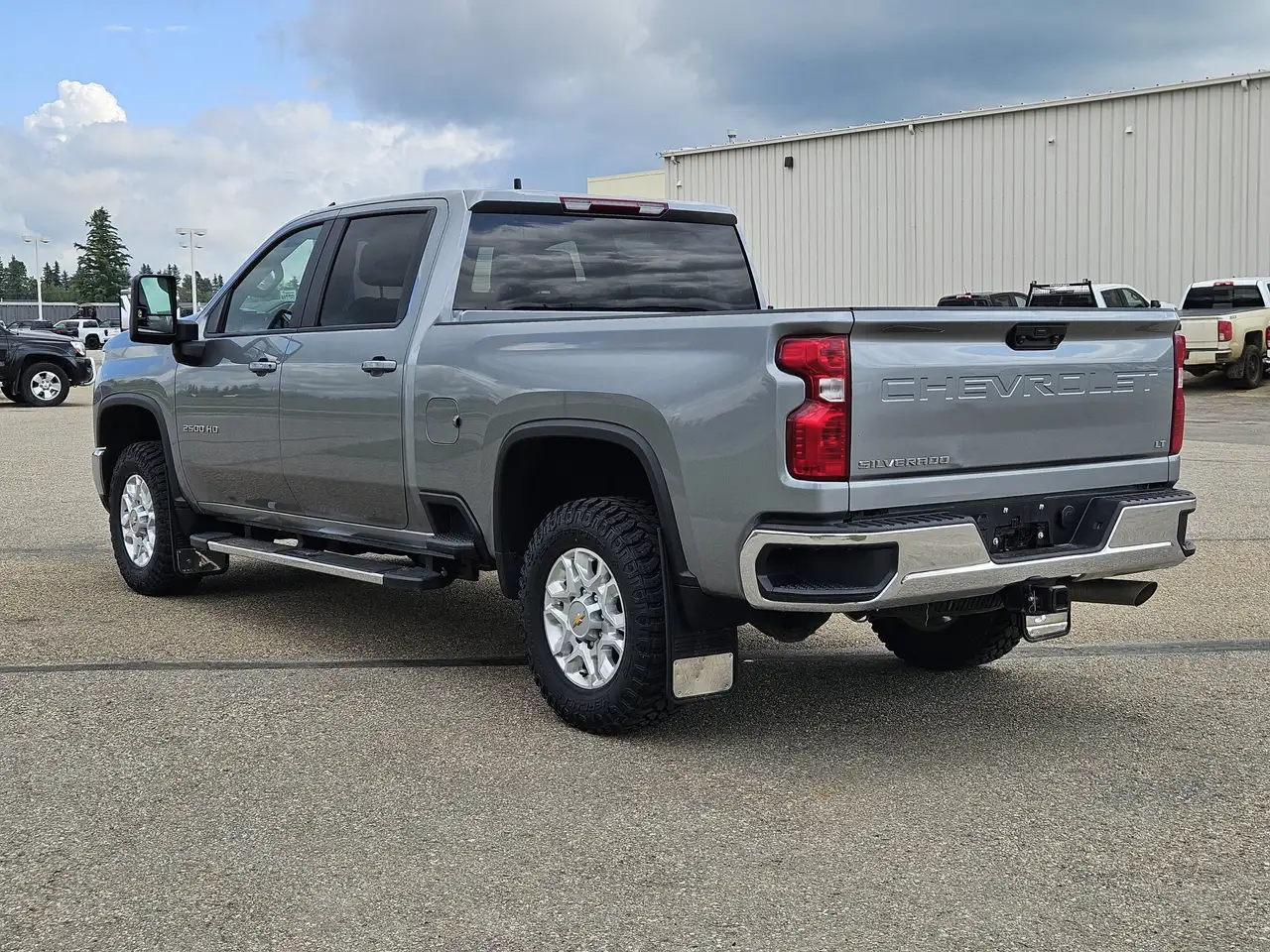 Chevrolet Silverado 2500 photo Chevrolet Silverado 2500