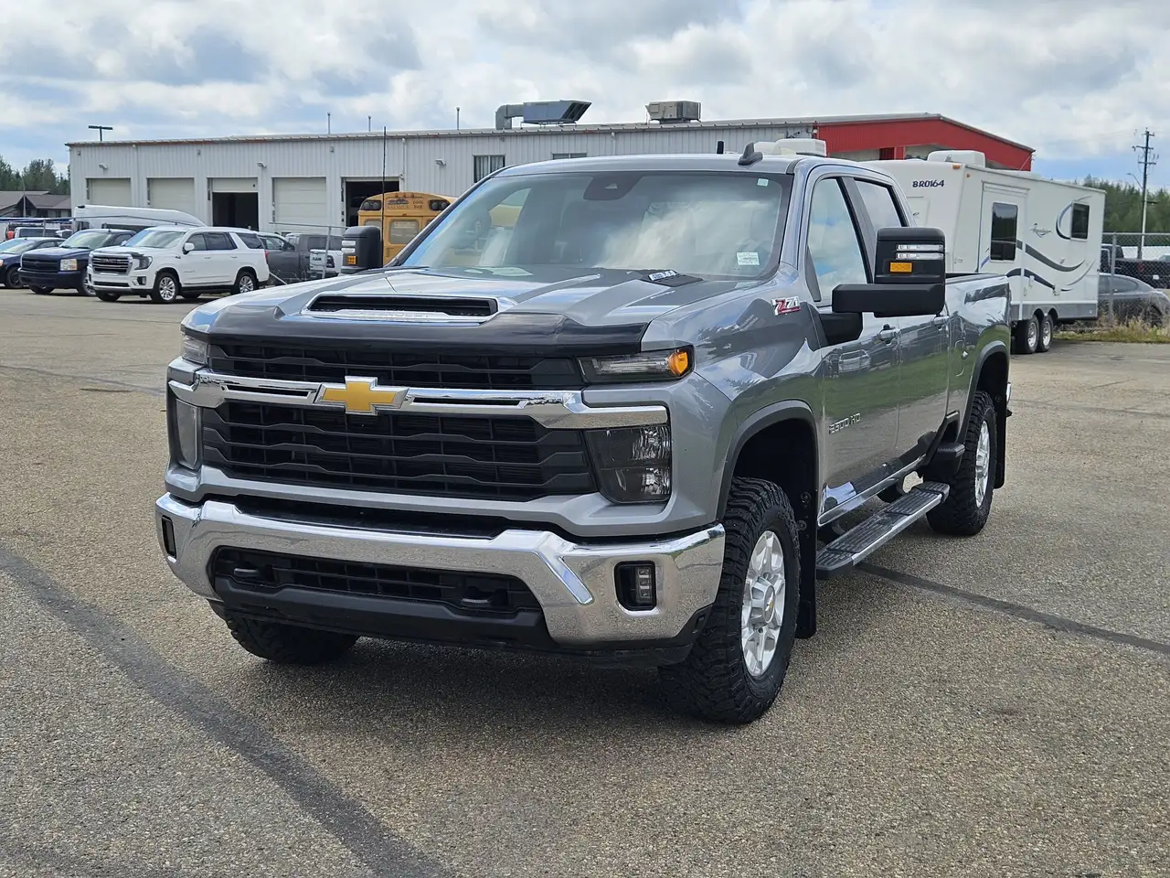 Chevrolet Silverado 2500 photo Chevrolet Silverado 2500