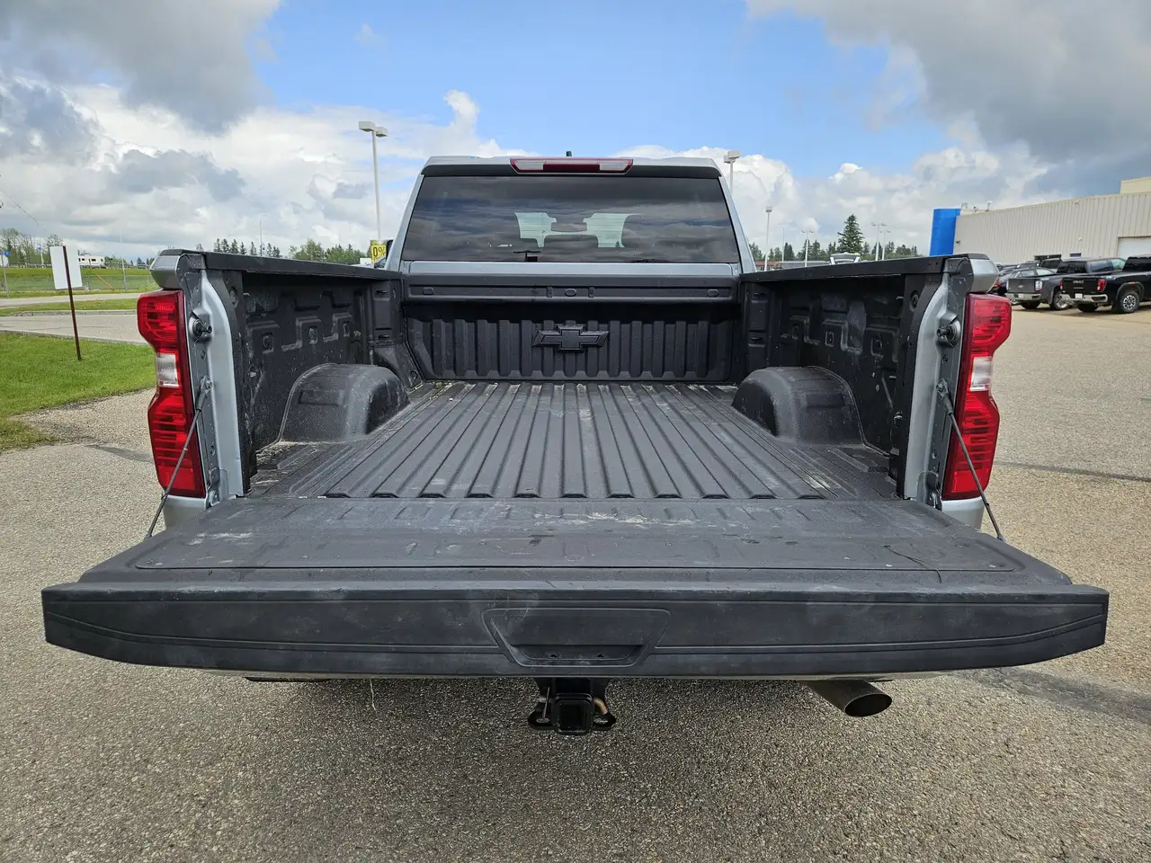 Chevrolet Silverado 2500 photo Chevrolet Silverado 2500