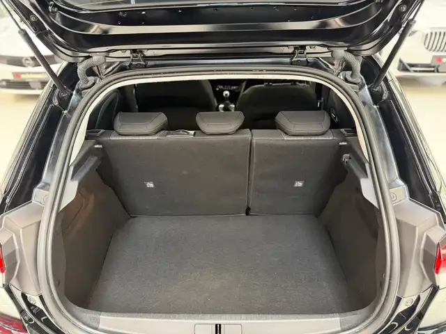 Opel Corsa view 6