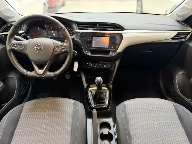 Opel Corsa view 9