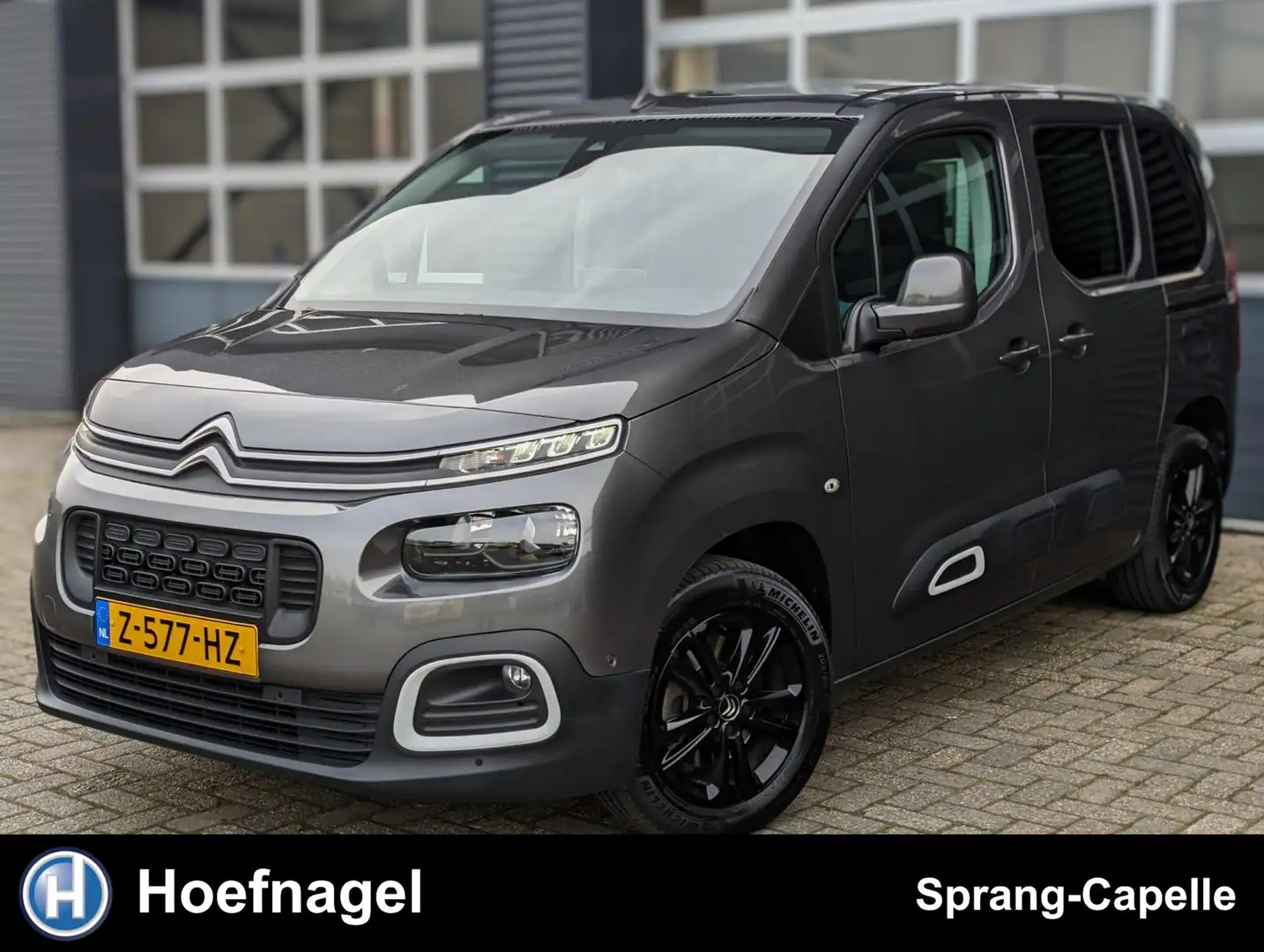 Citroen Berlingo 1.2 PureTech Shine Automaat|Navi|ACC|Camera|Trekha Grijs - 1