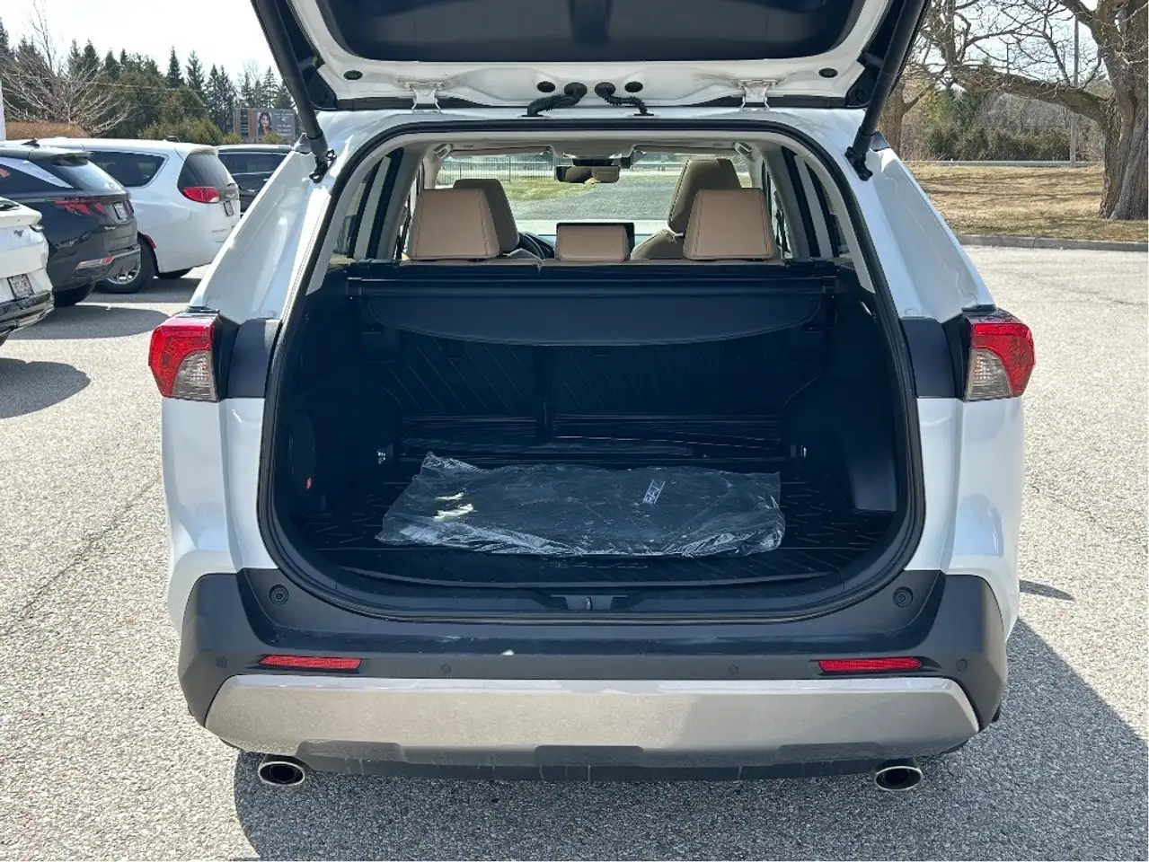 Toyota RAV 4 снимка Toyota RAV 4