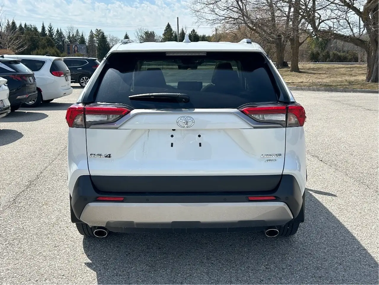 Toyota RAV 4 снимка Toyota RAV 4