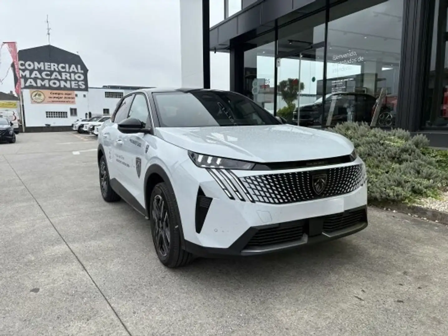 Peugeot 3008 1.2 MHEV HYBRID 100KW GT EDSC6 136 5P Blanc - 2