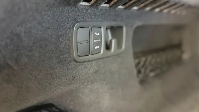 Audi Q8 50 MHEV TDI quattro Tiptronic *VOLL* Ansicht 17