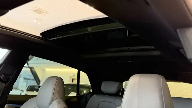 Audi Q8 50 MHEV TDI quattro Tiptronic *VOLL* Ansicht 35