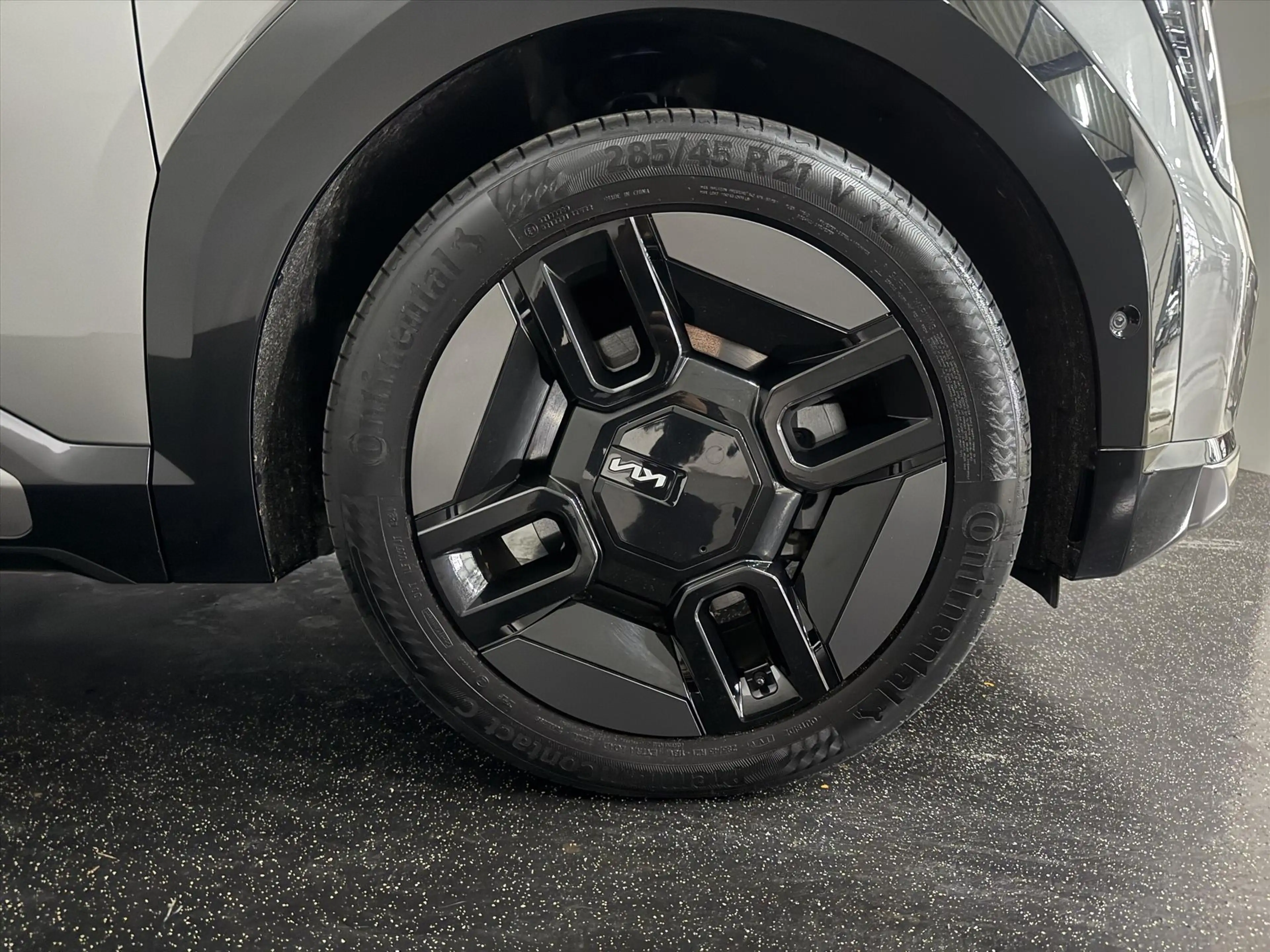 Kia EV9 99,8kWh 384pk AWD Dual Motor GT-Line — photo 9