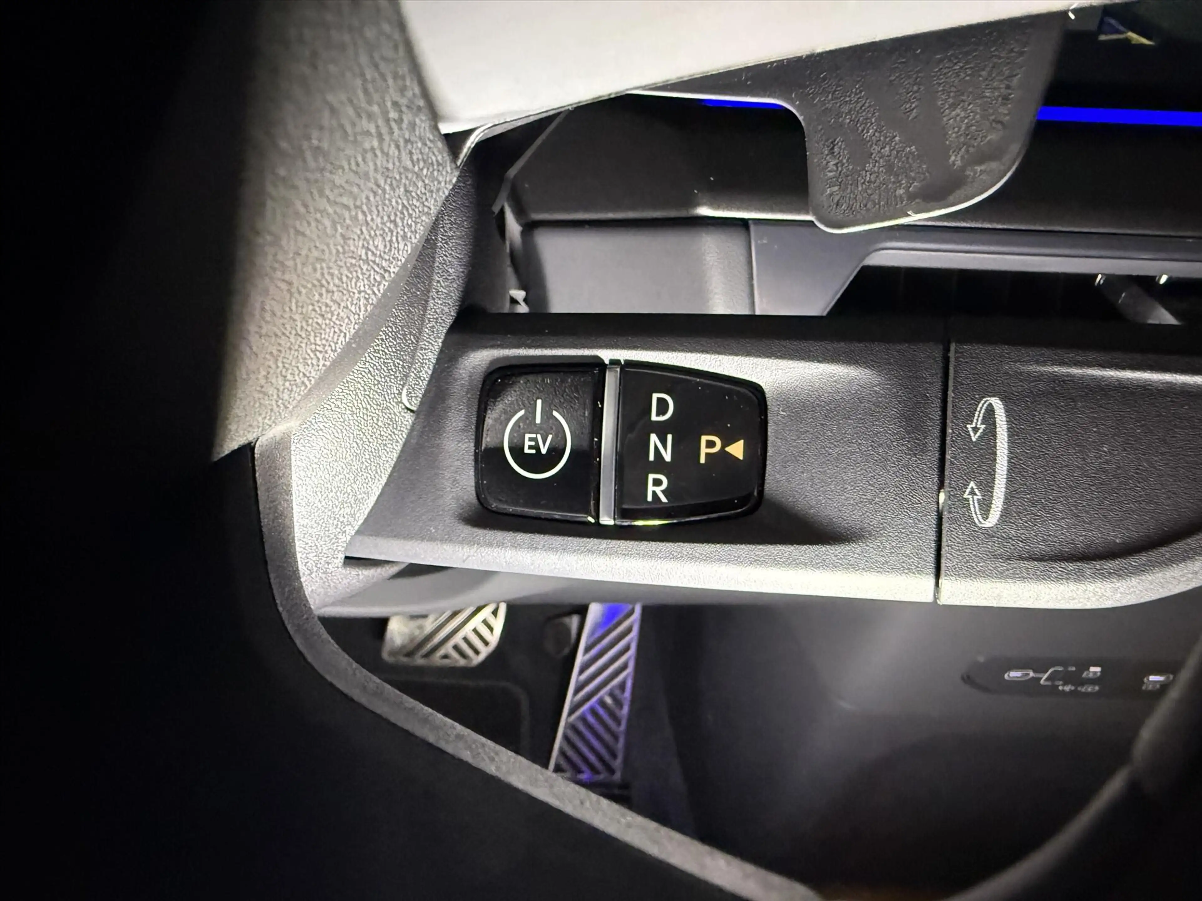 Kia EV9 99,8kWh 384pk AWD Dual Motor GT-Line — photo 20