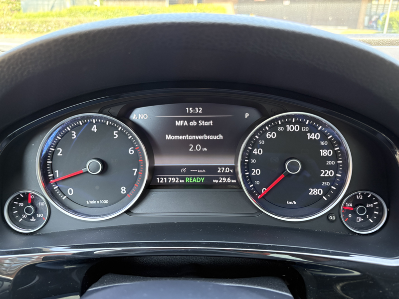 Volkswagen Touareg V6 TSI Hybrid Exclusiv-Ausstattung — photo 7