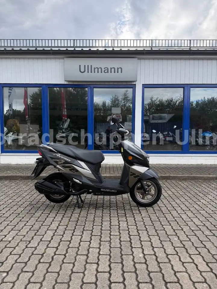 Suzuki Avenis 125