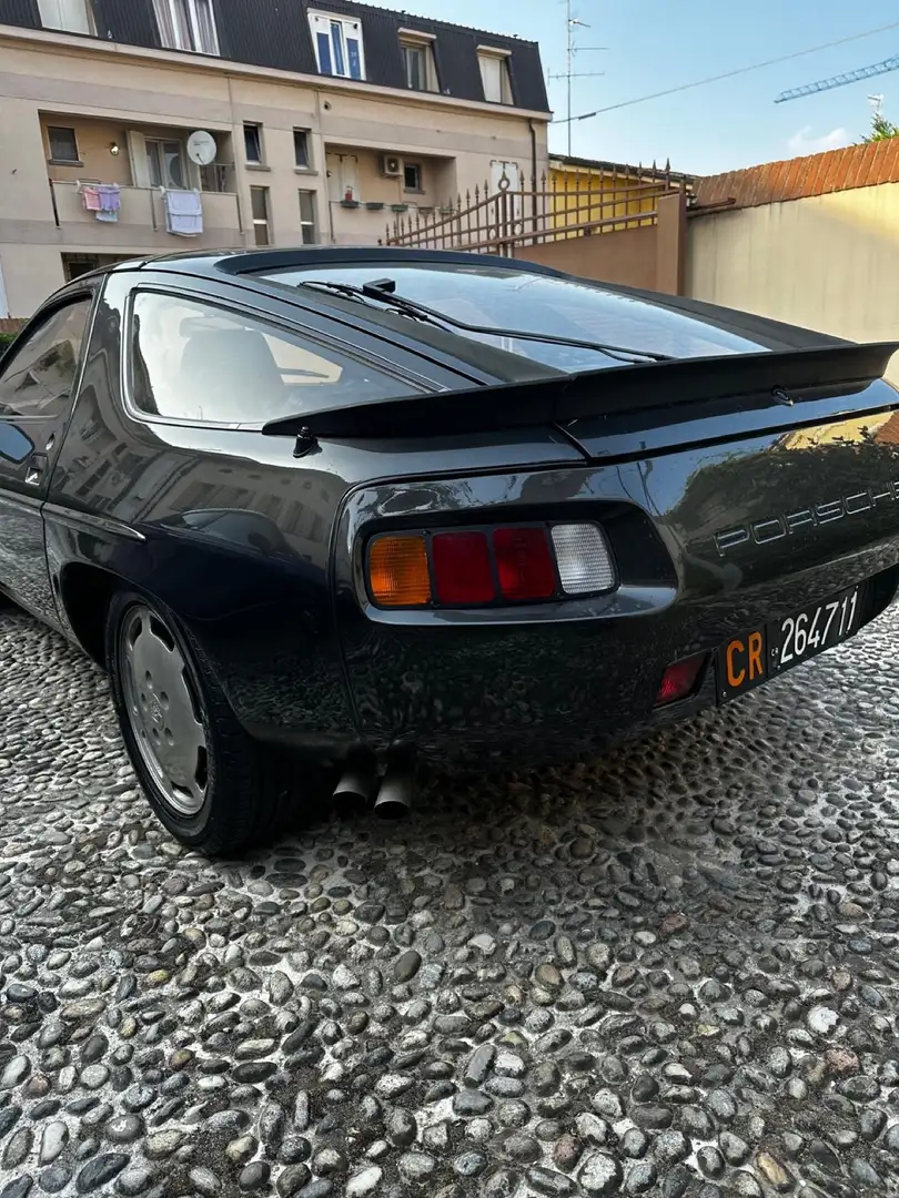 Porsche 928 4.7 S Negro - 2