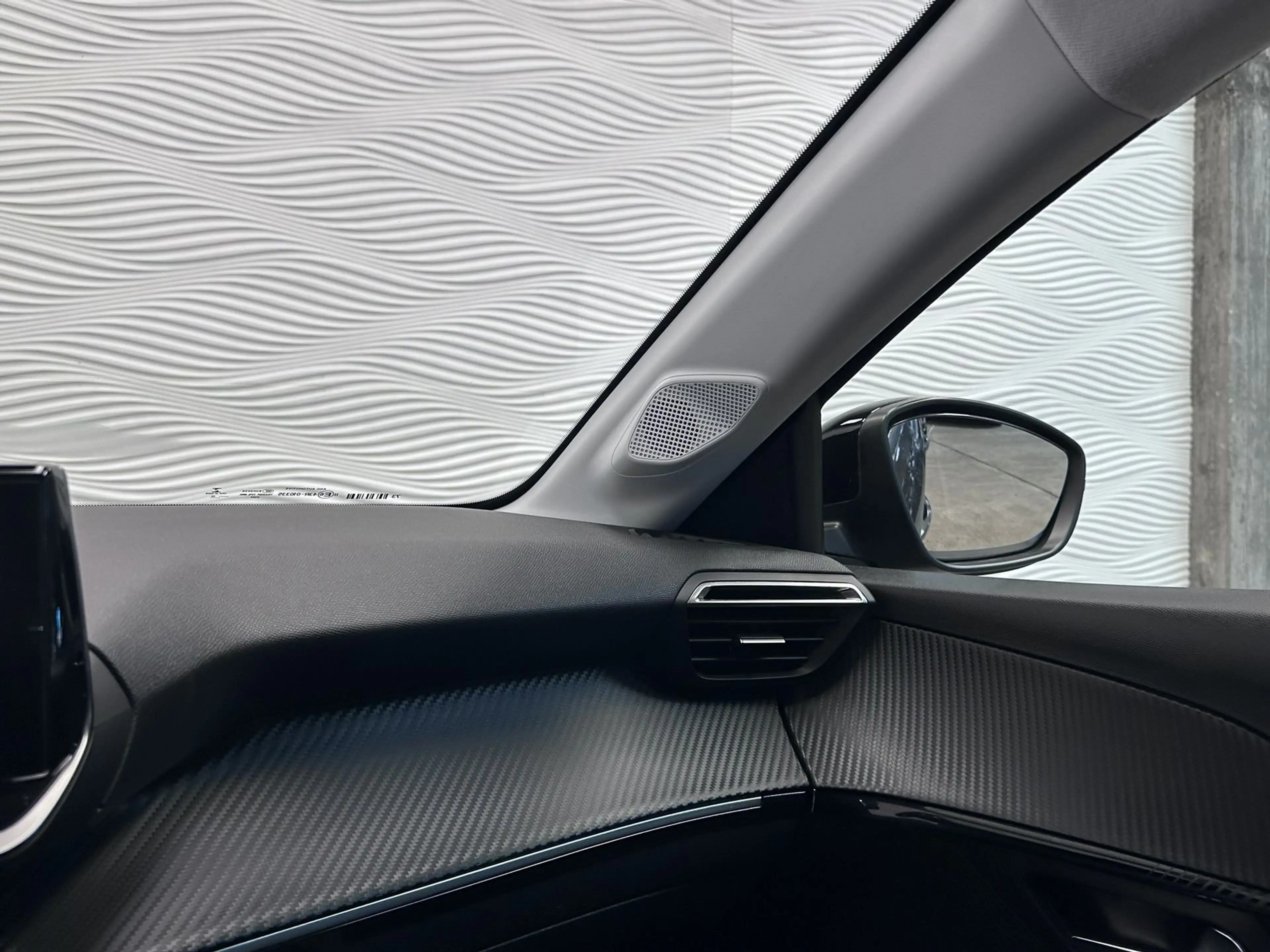 Peugeot 208 1.2i*AUT*S&S*ALLURE*CARPLAY*100 PK* — photo 26