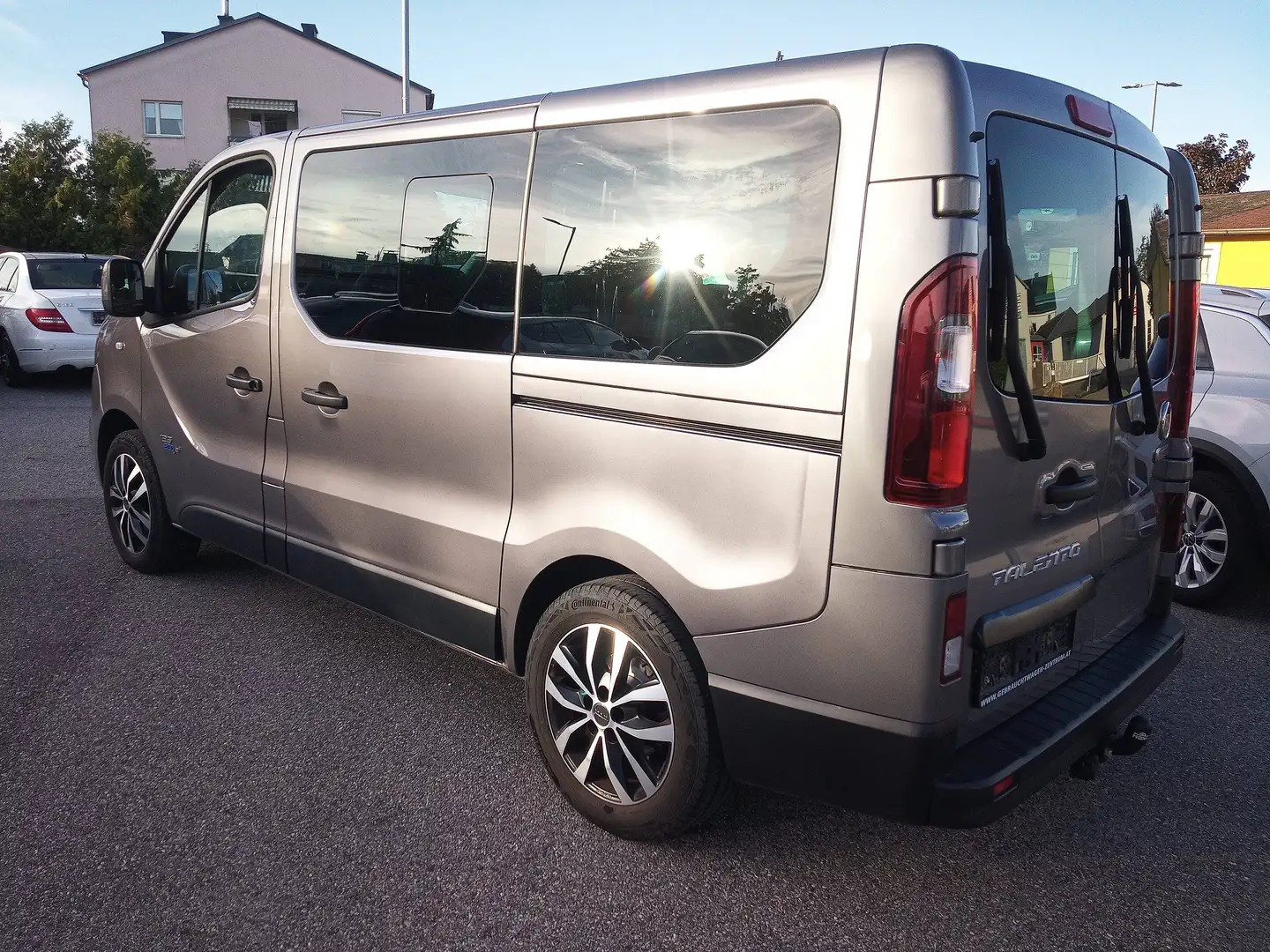 Fiat Talento L2H1 Talento 3,0t 1,6 EcoJet Twin-Turbo 125 KR Executive Grau - 2