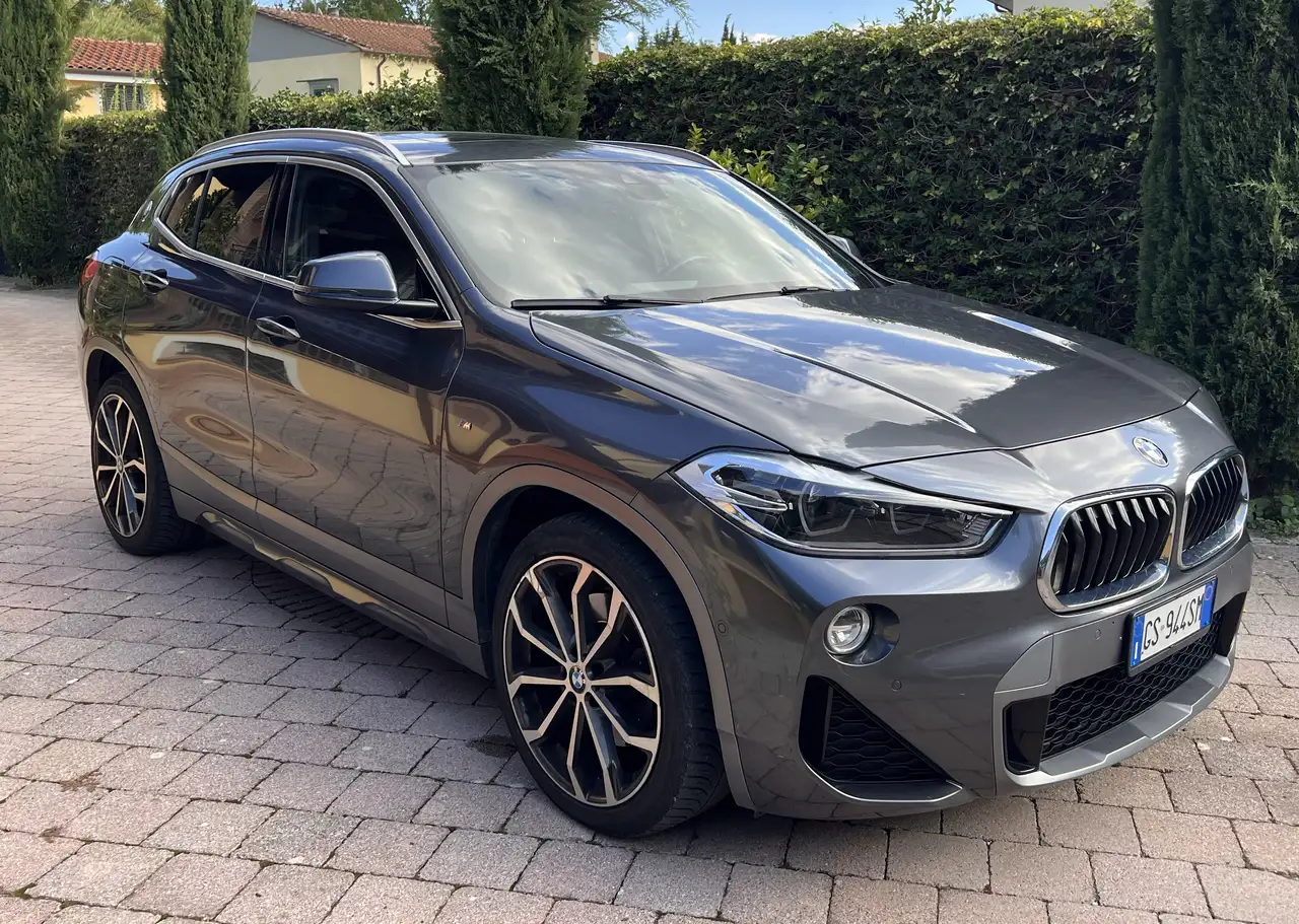 BMW X2