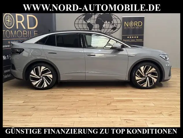 Volkswagen Id.5 view 8