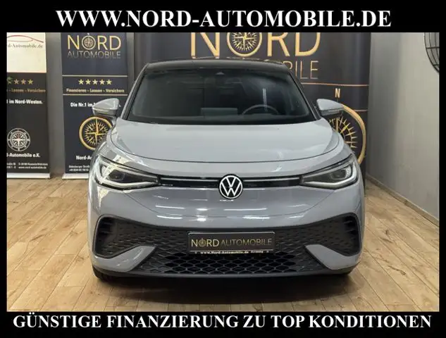 Volkswagen Id.5 view 4