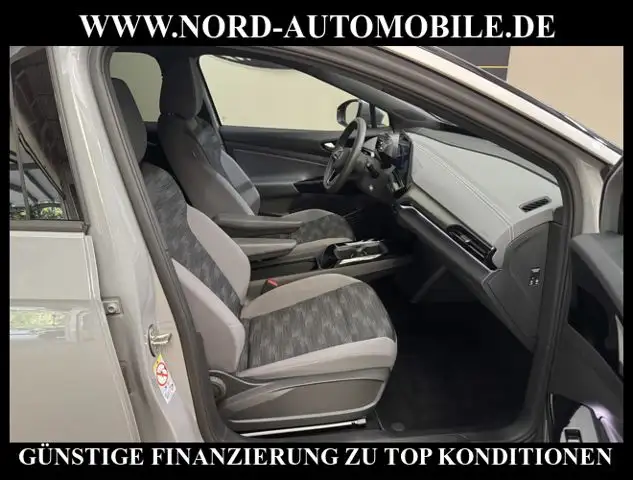 Volkswagen Id.5 view 19