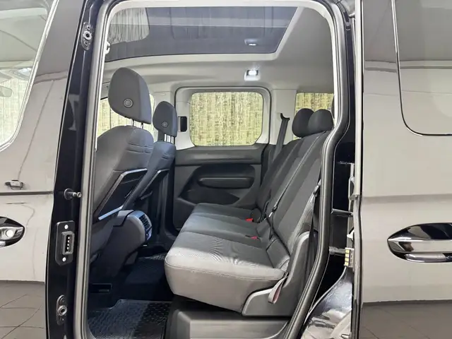 Volkswagen Caddy view 11