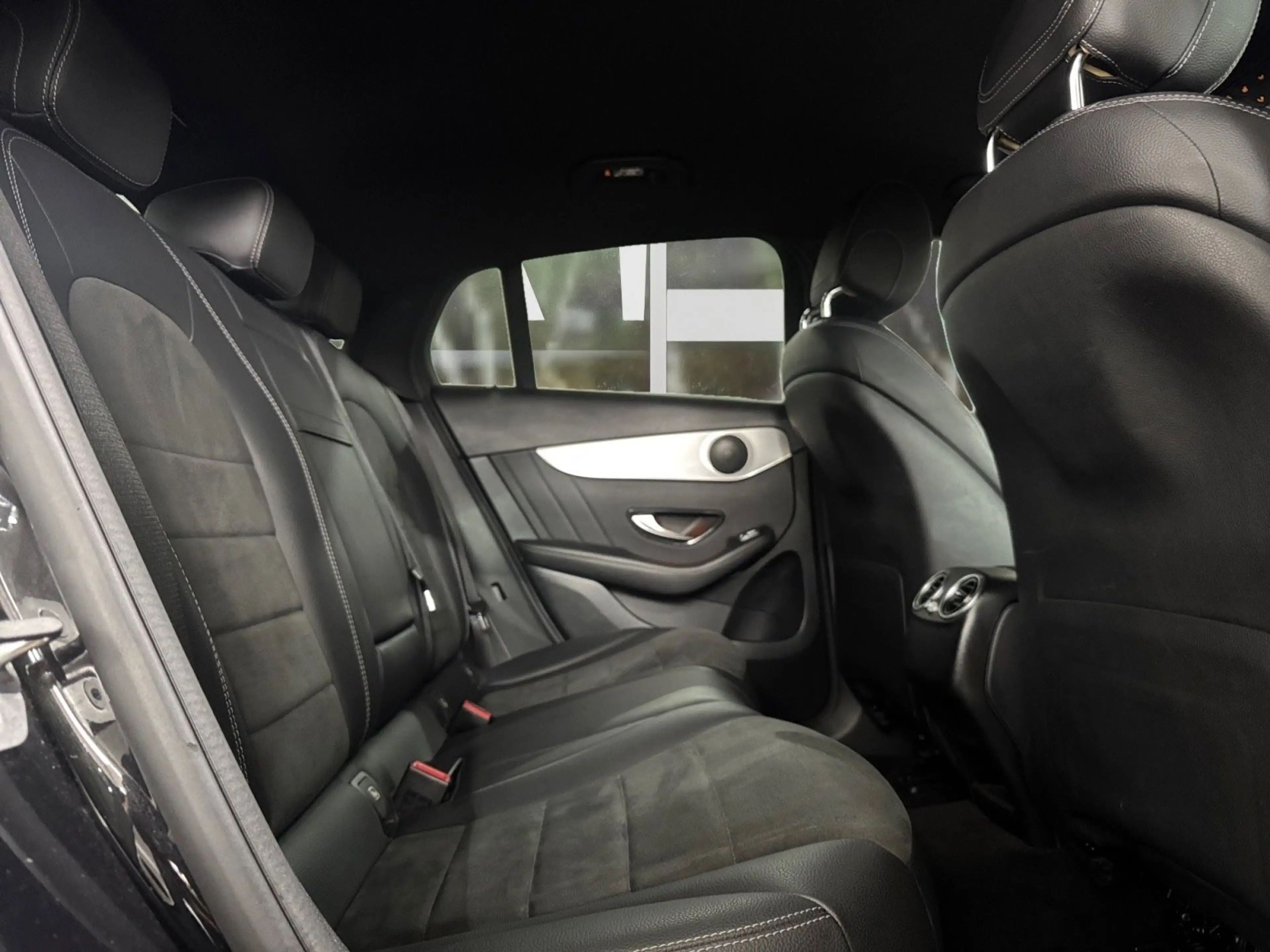Mercedes-Benz GLC 250 Coupe 4Matic Amg, 2.Hand, Scheckheft — photo 8