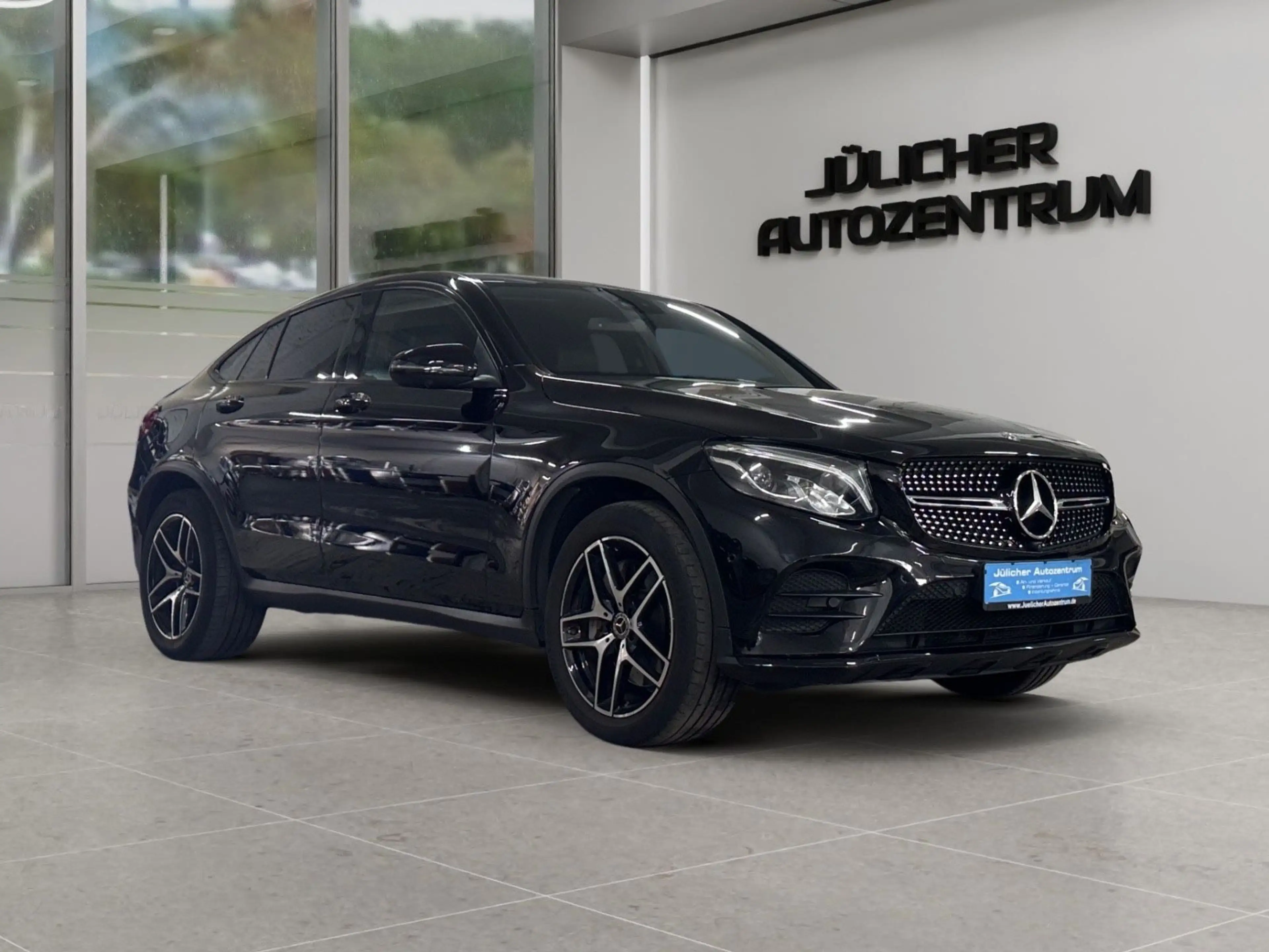Mercedes-Benz GLC 250 Coupe 4Matic Amg, 2.Hand, Scheckheft