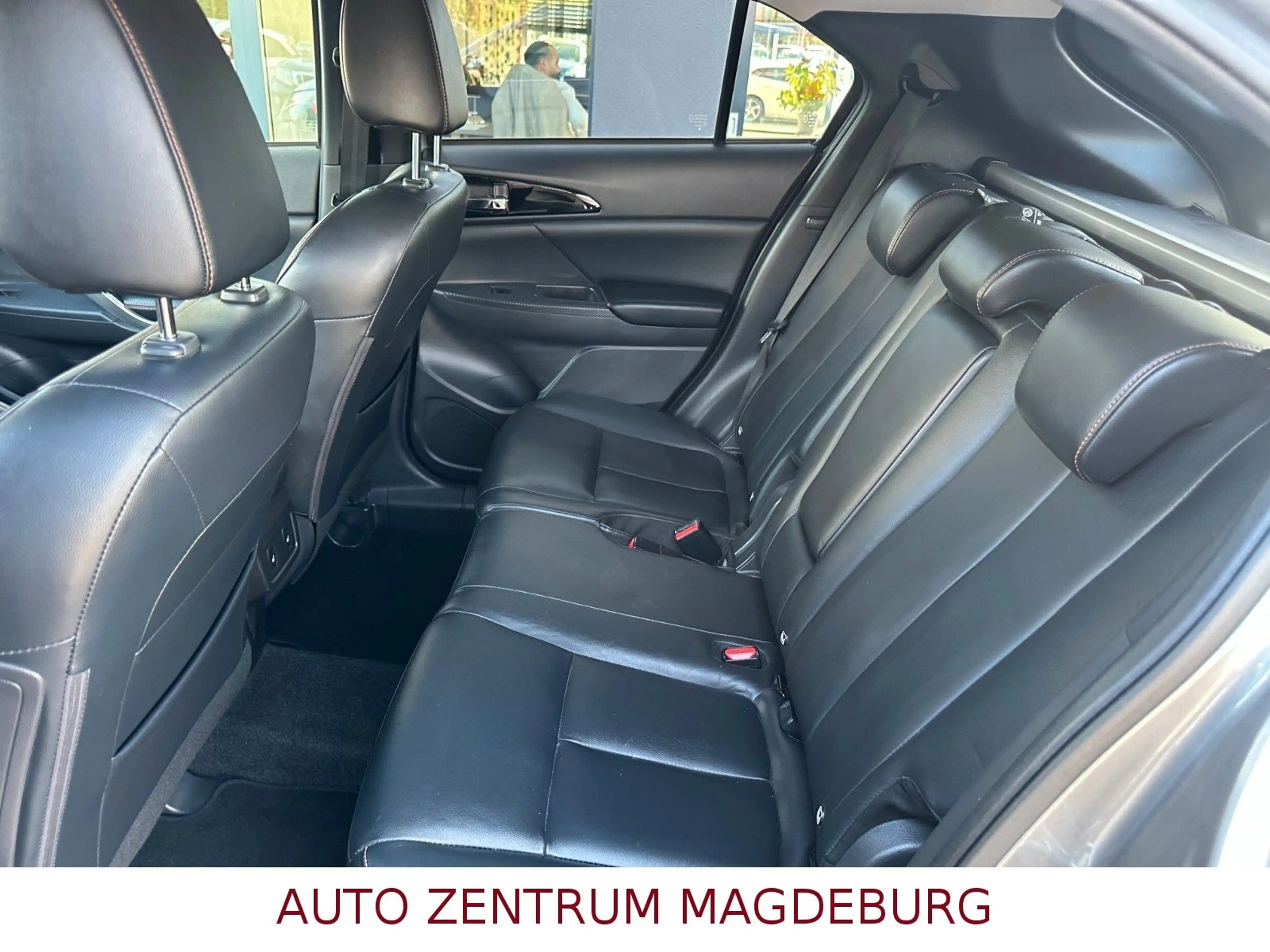 Mitsubishi Eclipse Cross Top 2WD LEDER*HEADUP*DAB*KAMERA — photo 11