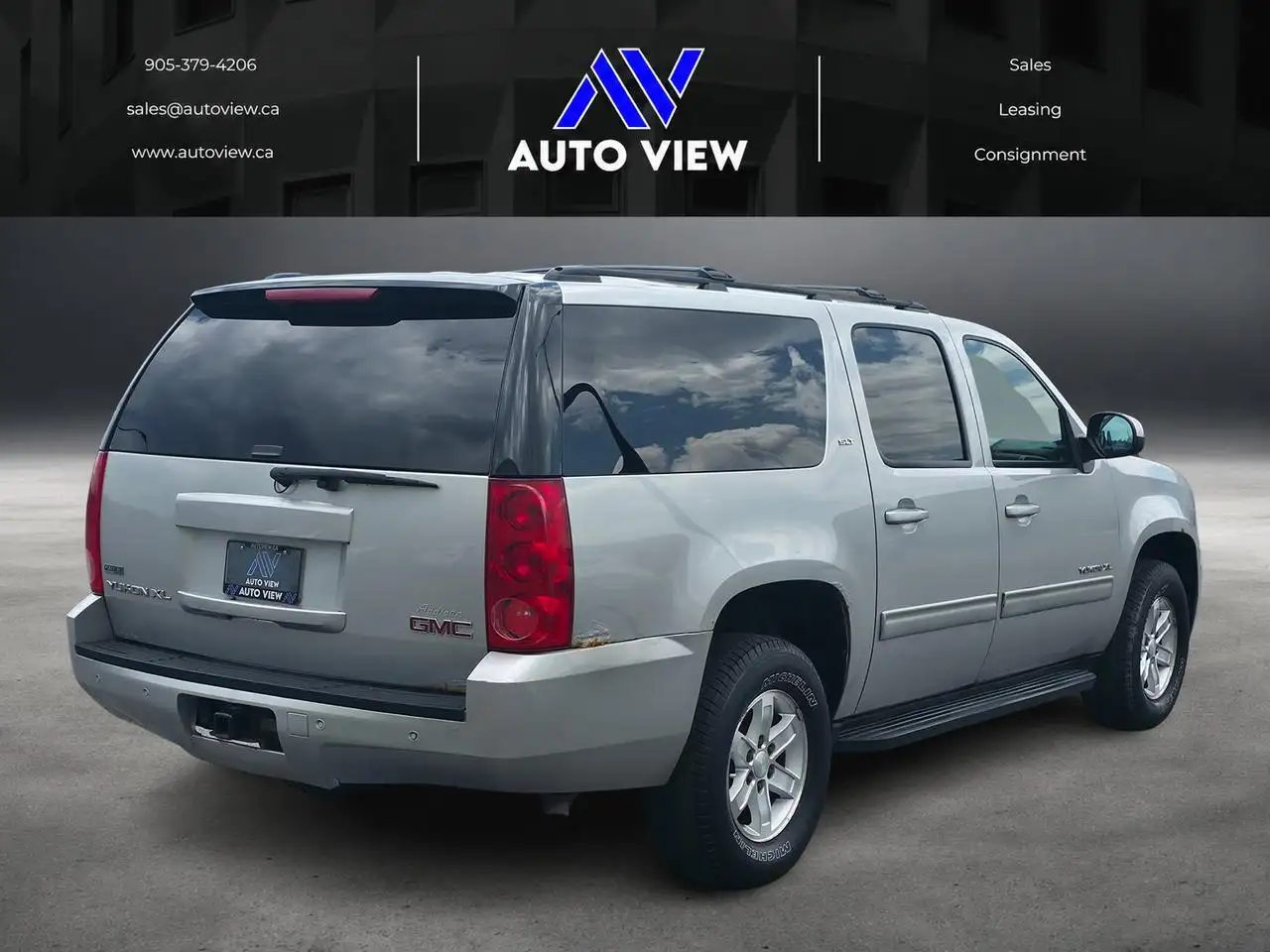 GMC Yukon photo GMC Yukon