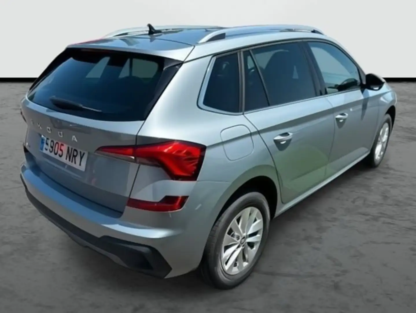 Skoda Kamiq Selection 1.0 TSI 85 kW (116 CV) Manual 6 vel. Plateado - 2